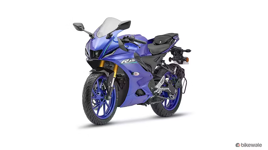Yamaha R15 V4 - Image 2