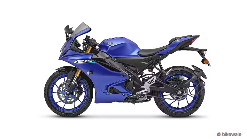 Yamaha R15 V4
