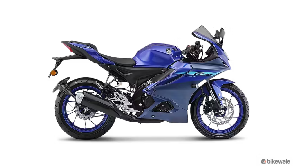 Yamaha R15 V4
